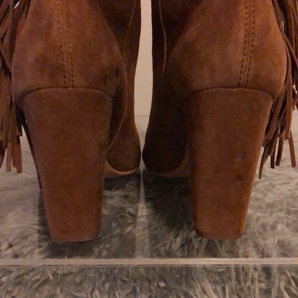 Boots - Picture 6 of 6